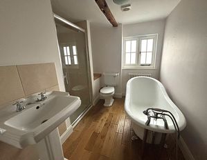 Photo 18- click for photo gallery